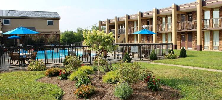 蓝草旅馆(Bluegrass Inn)图片