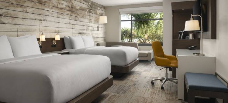 DoubleTree by Hilton Charleston Riverview图片