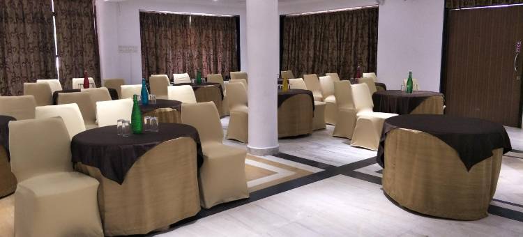 罗那瓦拉坎达拉天鹅绒县水疗度假村(Velvet County Resort and Spa Lonavala  Khandala)图片