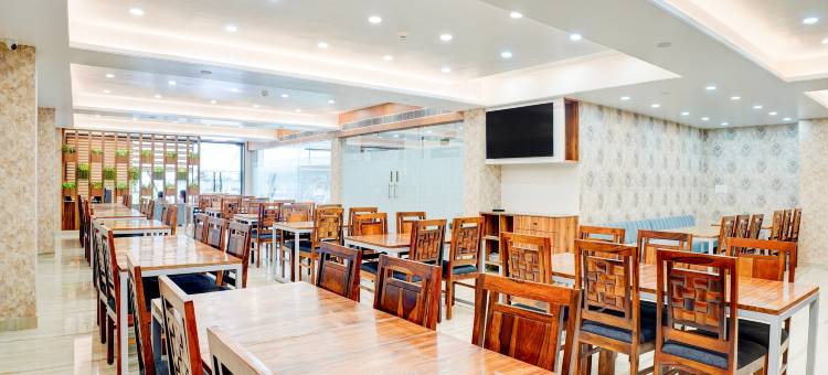 Palette by CheckIn Patel Nagar Bhopal图片