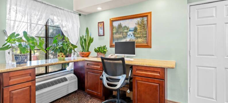 帕萨迪纳温德姆豪生酒店(Howard Johnson by Wyndham Pasadena)图片