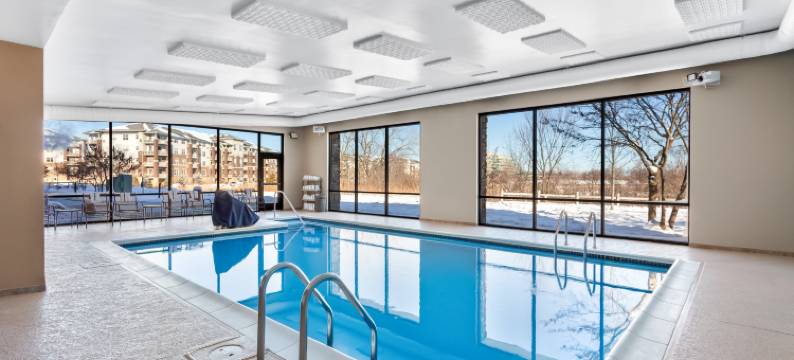 希尔顿欢朋套房酒店-芝加哥迪尔帕克(Hampton Inn & Suites Chicago Deer Park)图片