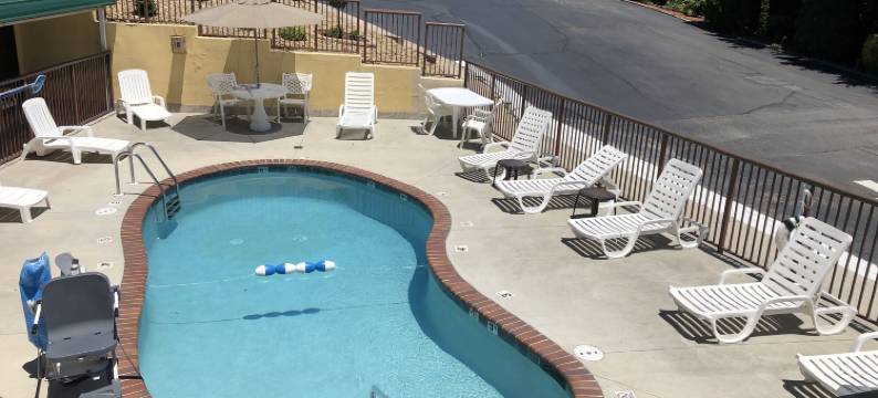 希尔斯维尔品质酒店(Quality Inn Hillsville)图片