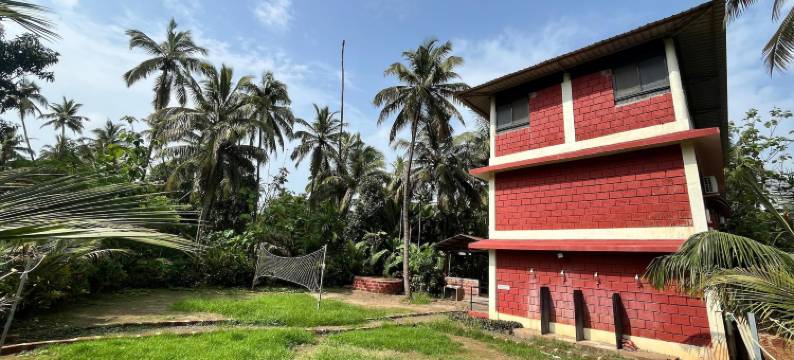 珊瑚海滩度假村(Coral Beach Resort)图片