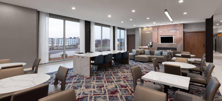 拉昆塔温德姆酒店及套房阿森斯I-65(La Quinta Inn & Suites by Wyndham Athens I-65)图片