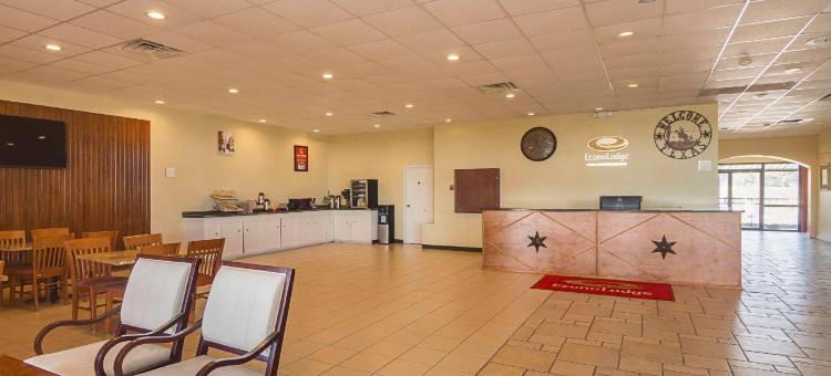 萨尔弗斯普林斯凯艺套房酒店(Quality Inn & Suites Sulphur Springs)图片