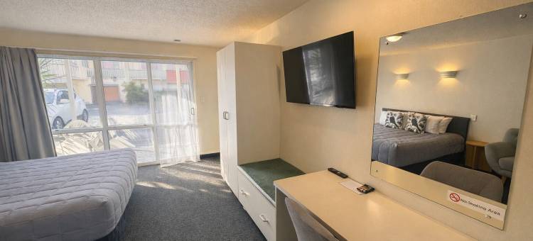 BK喷泉苑汽车旅馆(BK's Fountain Court Motel)图片
