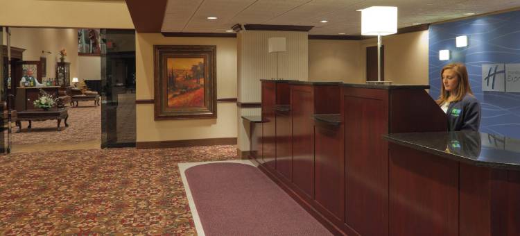 曼图尔洲际智选假日酒店宴会中心(Holiday Inn Express Mentor Banquet Center by IHG)图片