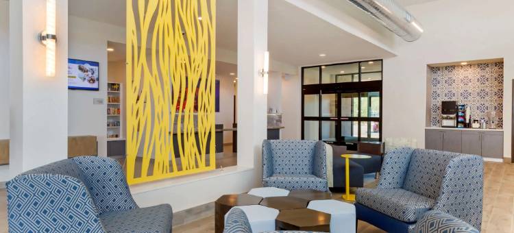 凤凰城北部快乐谷贝斯特韦斯特优质行政公寓酒店(Best Western Plus Executive Residency Phoenix North Happy Valley)图片