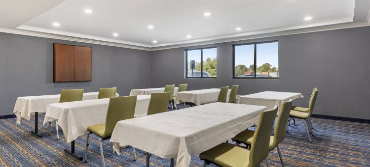 沃伦西北佳阁酒店洲际旗下(Garner Hotel WARREN NORTHWEST by IHG)图片