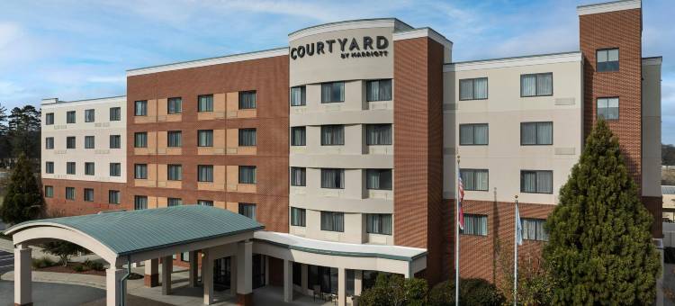 格林斯伯勒机场万怡酒店(Courtyard Greensboro Airport)图片
