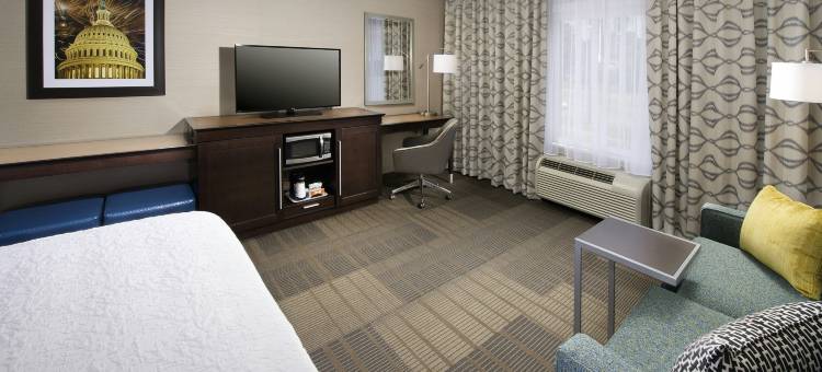 希尔顿欢朋套房酒店-福尔斯彻奇(Hampton Inn & Suites by Hilton Falls Church)图片