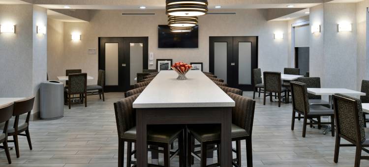 堪萨斯城东北欢朋酒店(Hampton Inn by Hilton Kansas City Northeast)图片