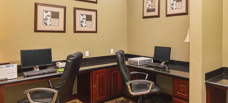 林代尔拉昆塔温德姆套房酒店(La Quinta Inn & Suites by Wyndham Lindale)图片