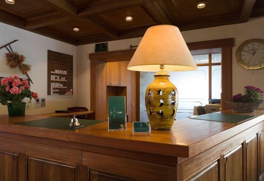 Hotel-Restaurant le Mont Paisible, Crans-Montana Hotel Overview