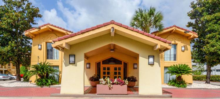 北查尔斯顿品质酒店及套房 - 阿什利磷酸盐(Quality Inn & Suites North Charleston - Ashley Phosphate)图片