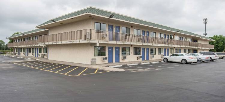 密苏里堪萨斯城 - 机场 6 号汽车旅馆(Motel 6 Kansas City, MO - Airport)图片