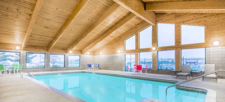 马歇尔顿呗盟套房酒店(Baymont by Wyndham Marshalltown)图片