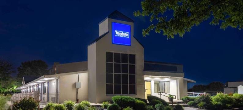 埃辛顿Travelodge by Wyndham酒店/费城机场(Travelodge by Wyndham Essington / Philadelphia Airport)图片