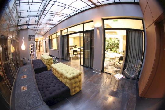 Chapeau Rouge PAR William Frachot - Hôtel Espace Bien-être & Restaurant étoilé Over view