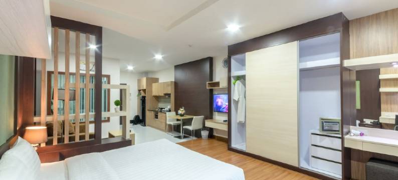 伊斯帕纳酒店(Eastpana Hotel)图片