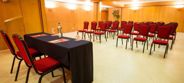 维拉摩拉码头伯多禄酒店(Dom Pedro Marina)图片