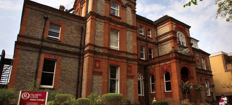 瑞士小屋帕玛旅馆(Palmers Lodge Swiss Cottage)图片