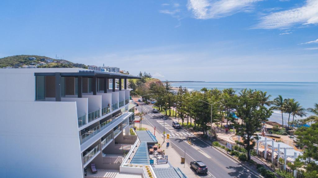Echelon Apartments Yeppoon Over view