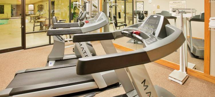 智选假日套房酒店诺福克(Holiday Inn Express & Suites Norfolk by IHG)图片