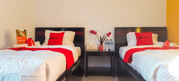 红多兹酒店-近卢武克市立医院(RedDoorz Near Rsud Kota Luwuk)图片