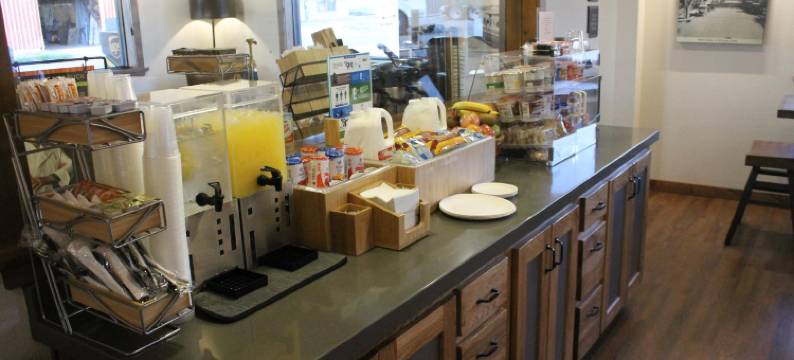 鹅卵石酒店 - 锡拉丘兹寄宿者套房酒店(Boarders Inn & Suites by Cobblestone Hotels - Syracuse)图片