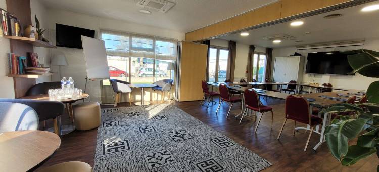 尚贝里康铂酒店(Campanile Chambery)图片