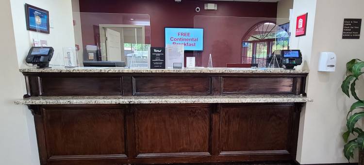 红顶套房酒店-柯玛斯阿森斯(Red Roof Inn & Suites Commerce - Athens)图片