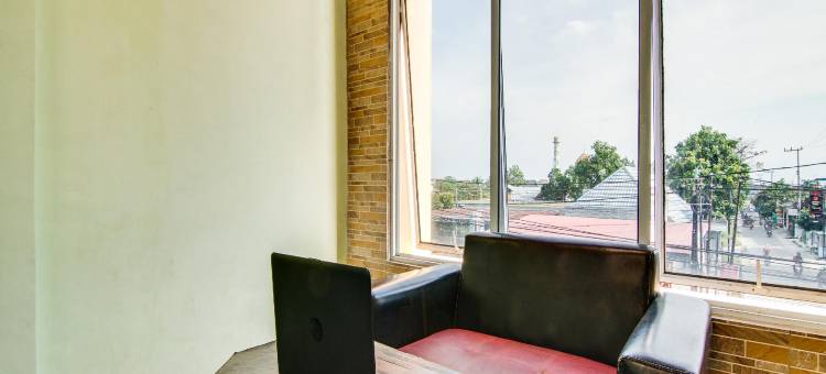 O酒店 SG 99 伊斯兰民宿，靠近第34国立初中，北干巴鲁(Hotel O Sg 99 Homestay Syariah Near Smp N 34 Pekanbaru)图片