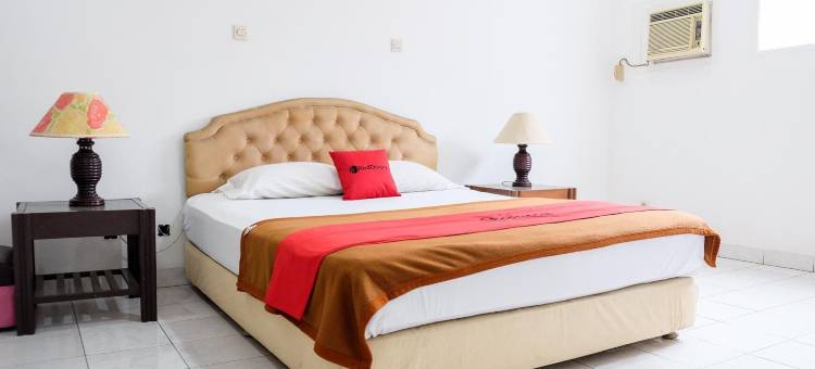 红门Plus酒店-近茂物巴鲁加兰(RedDoorz Plus Near Jalan Baru Bogor)图片