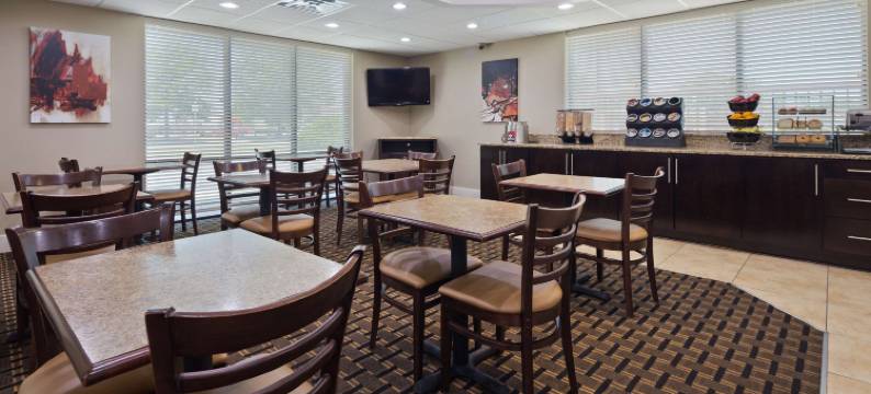 兰伯顿贝斯特韦斯特酒店(Best Western Lumberton)图片