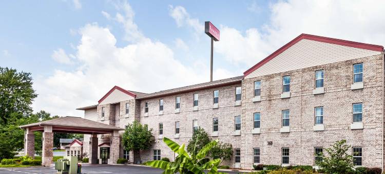 塞勒斯堡-路易斯维尔北温德姆华美达酒店(Ramada by Wyndham Sellersburg/Louisville North)图片