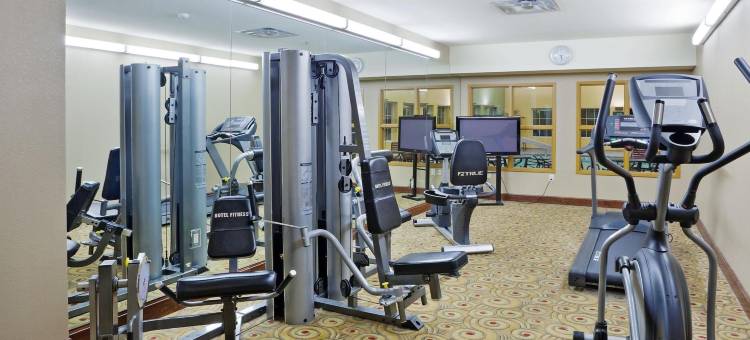奥拉西拉昆塔温德姆套房酒店(La Quinta Inn & Suites by Wyndham Olathe)图片