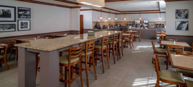 南查尔斯顿江山旅馆套房酒店(Country Inn & Suites by Radisson, Charleston South, WV)图片