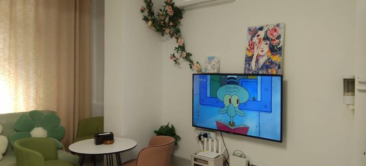 悠然小筑1楼可做饭空调房免费停车(伊宁路分店)图片