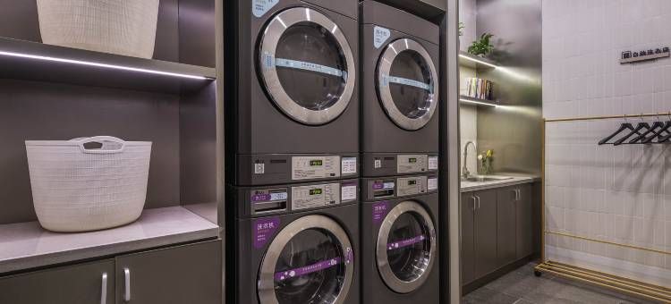 南京奥体博览中心美居酒店图片