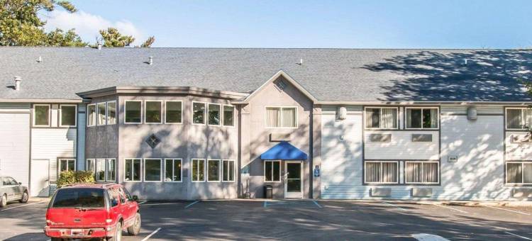 特拉弗斯城舒适酒店(Comfort Inn Traverse City)图片