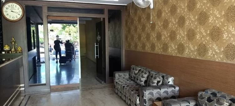 查克拉瓦斯旅馆(Chakravarthi Inn)图片