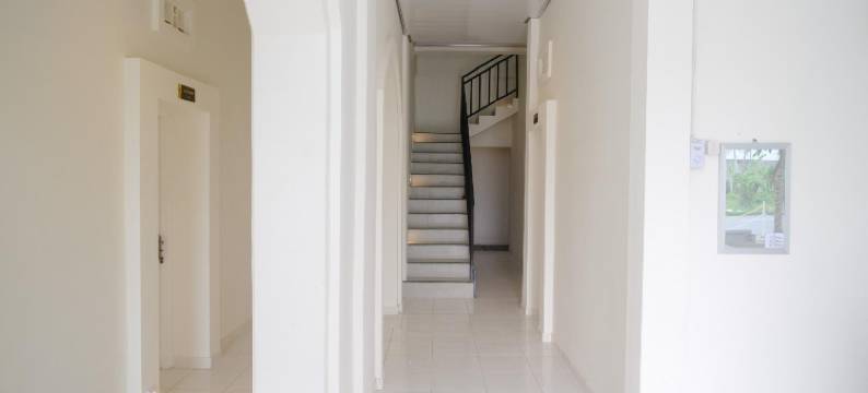 RedDoorz Near Terminal Bus Purwokerto图片