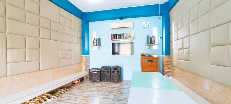 红多兹高级酒店@奥隆阿波市卡萨吉尔达度假村(RedDoorz Premium @ Casa Ghilda Resort Olongapo City)图片