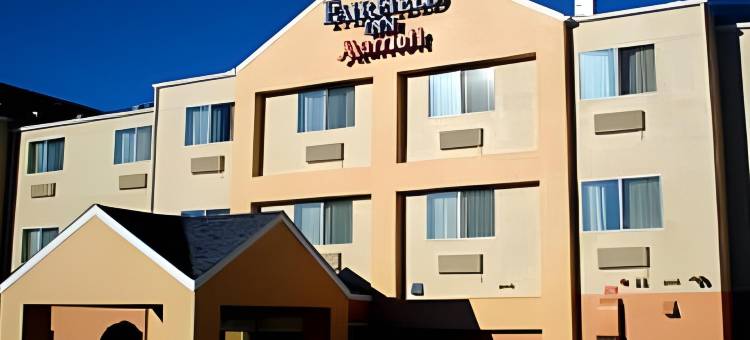AmericInn by Wyndham St. Cloud MN Shopping Area图片