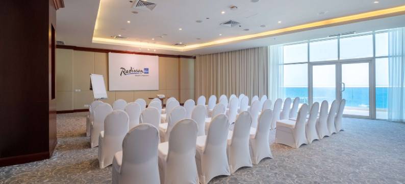 富查伊拉丽笙度假村(Radisson Blu Resort Fujairah)图片