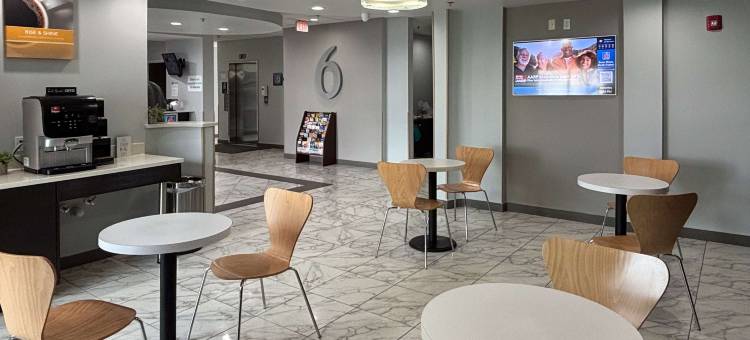 德克萨斯韦斯拉科 6 号汽车旅馆(Motel 6 Weslaco, TX)图片