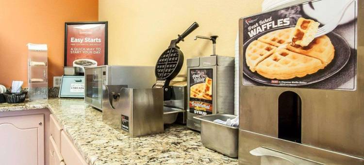 I-20 - 73 号出口伊克诺郊外小屋旅店及套房(Econo Lodge Inn & Suites I-20, Exit 73)图片