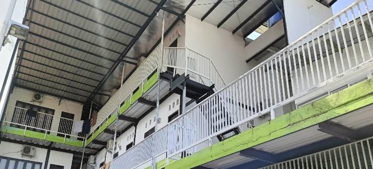 O Sunrise Garage 家庭旅馆(Hotel O Sunrise Garage Home)图片